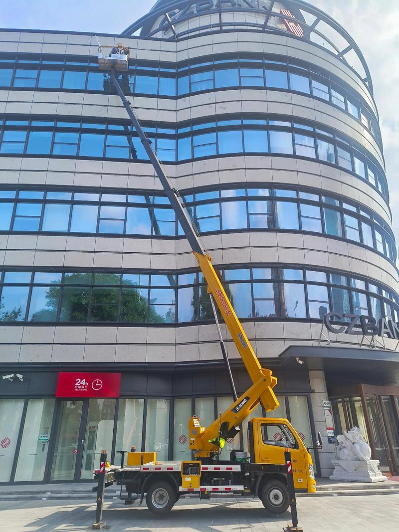 天津車載式高空作業車租賃 無需押金運費，靈活應對10-50米高空作業